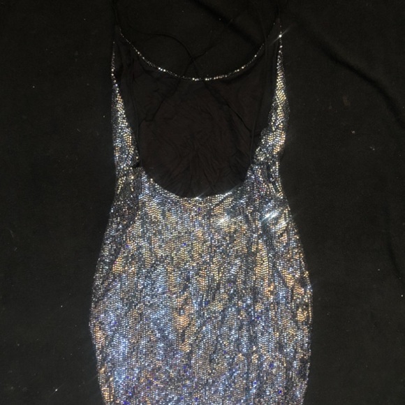 Open back sparkle dress - Picture 2 of 2